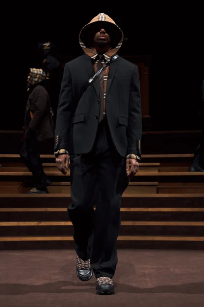Look 20